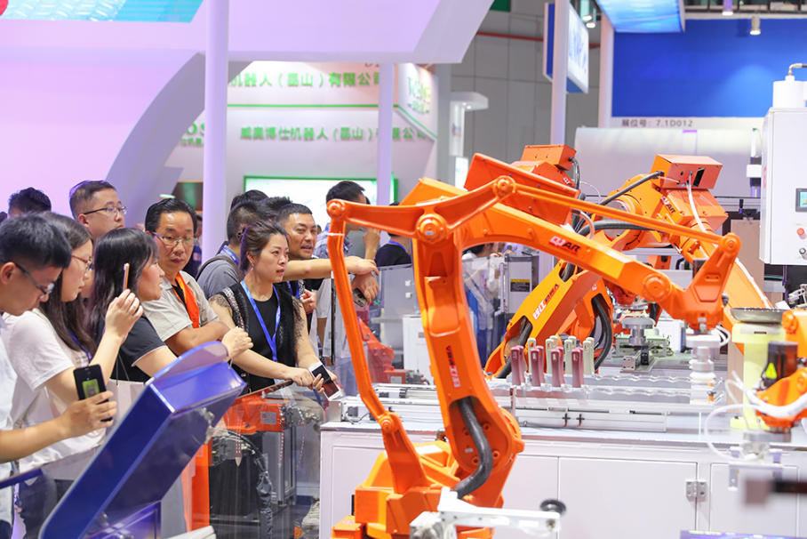 Robot show. Роботизация. Выставка робототехники в Китае. Robotica роботы шоу. Массовая роботизация.